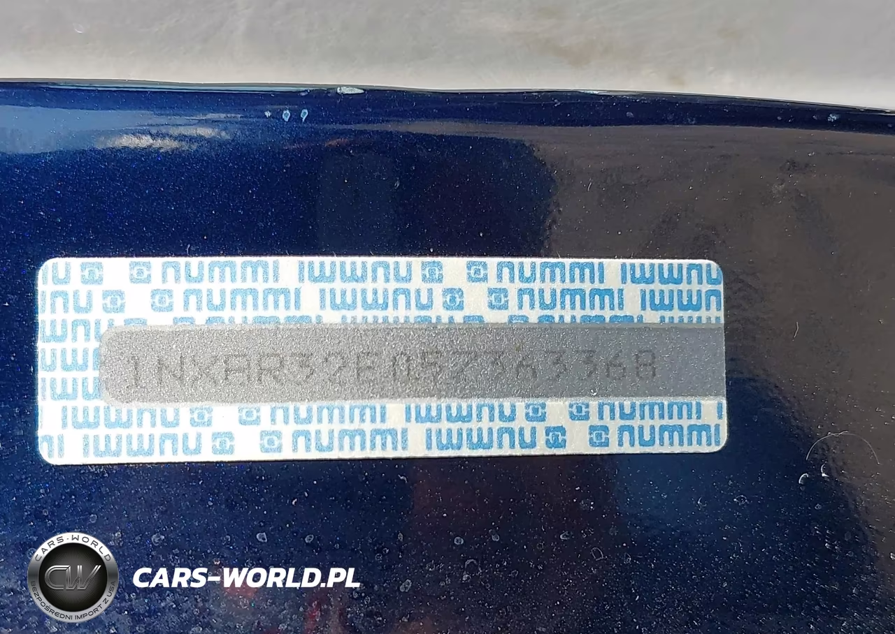 2005 Toyota Corolla Ce VIN:1NXBR32E05Z363368 - 9