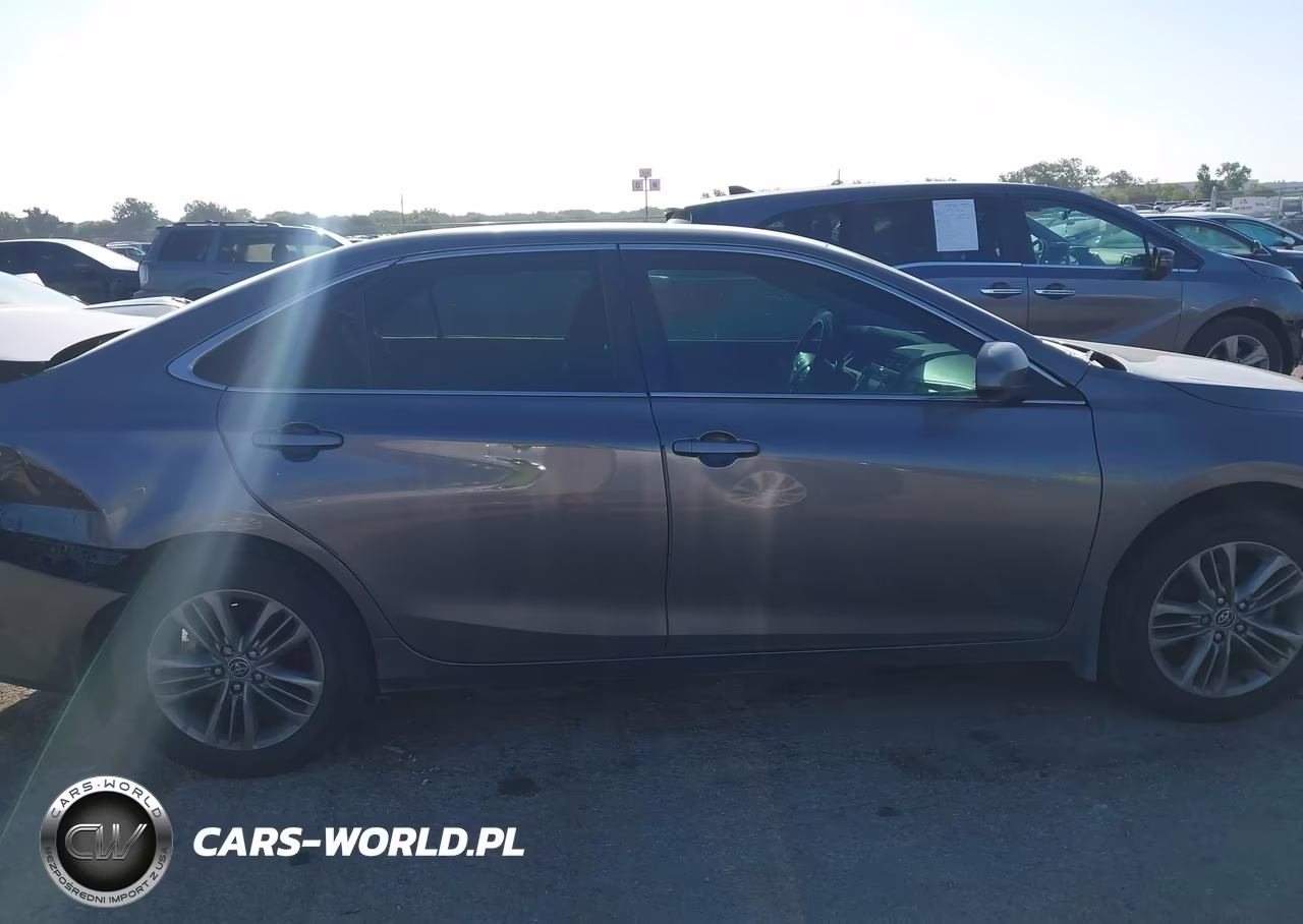2016 Toyota Camry Se VIN:4T1BF1FK4GU167207 - 13
