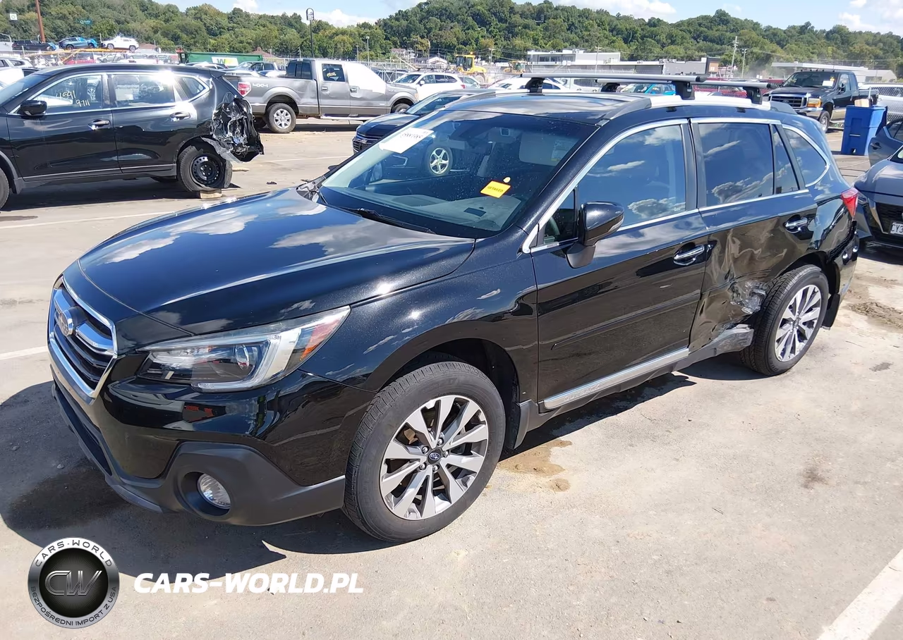 2018 Subaru Outback 3.6R Touring VIN:4S4BSETC7J3284468 - 2
