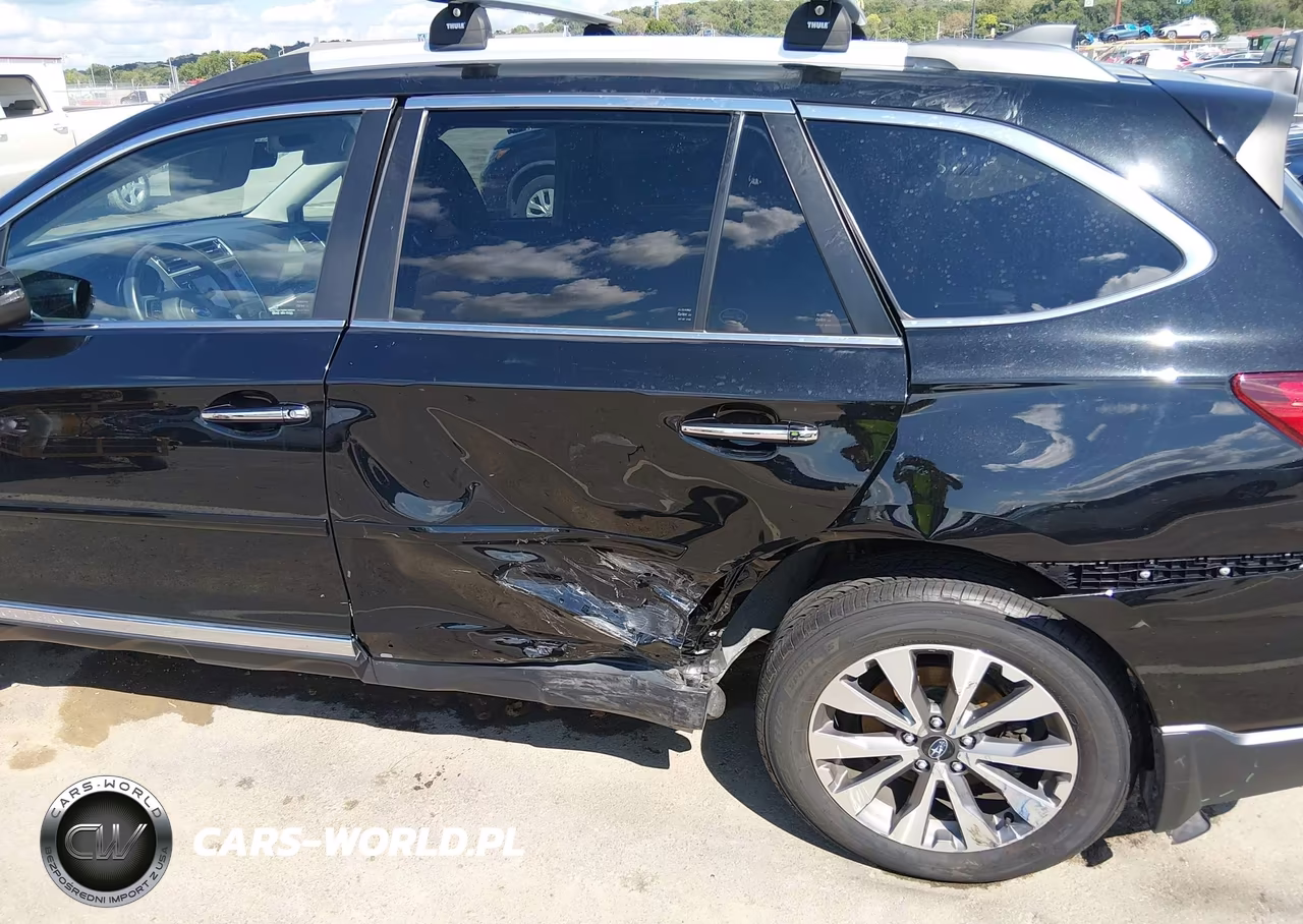 2018 Subaru Outback 3.6R Touring VIN:4S4BSETC7J3284468 - 6