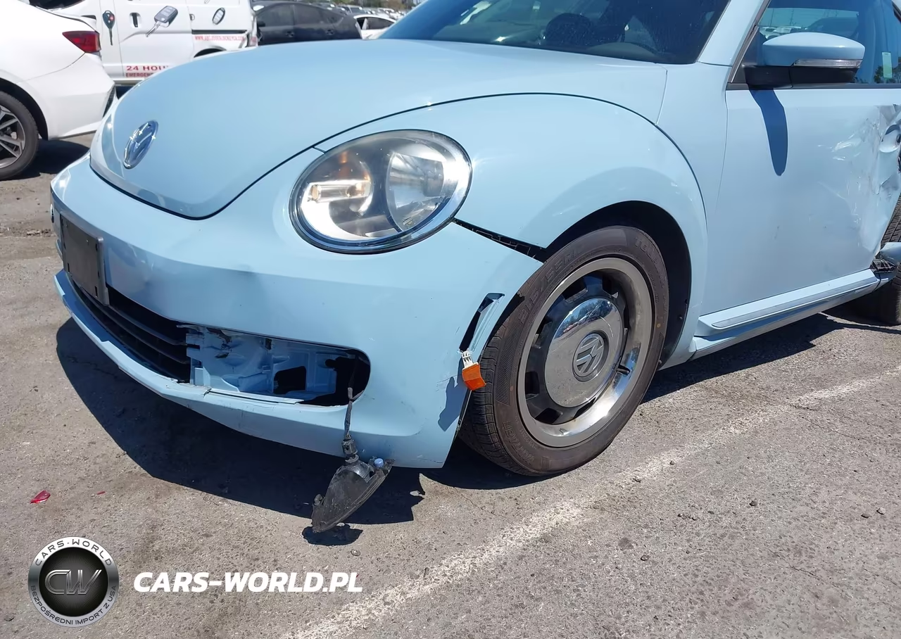 2013 Volkswagen Beetle 2.5L VIN:3VWJP7AT3DM623260 - 12
