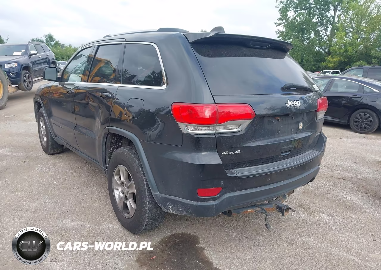 2016 Jeep Grand Cherokee Laredo VIN:1C4RJFAG5GC324878 - 3