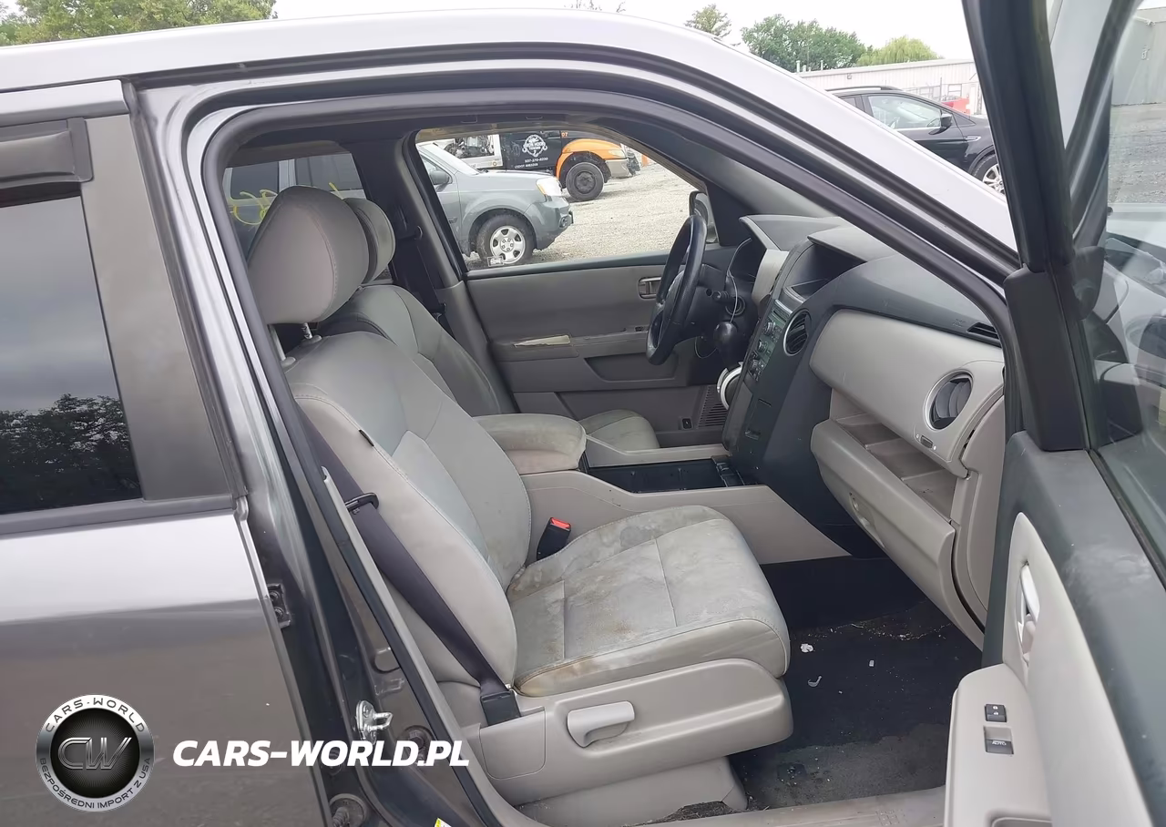 2011 Honda Pilot Lx VIN:5FNYF4H24BB055991 - 5