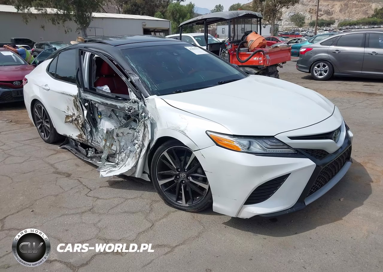 2020 Toyota Camry Xse