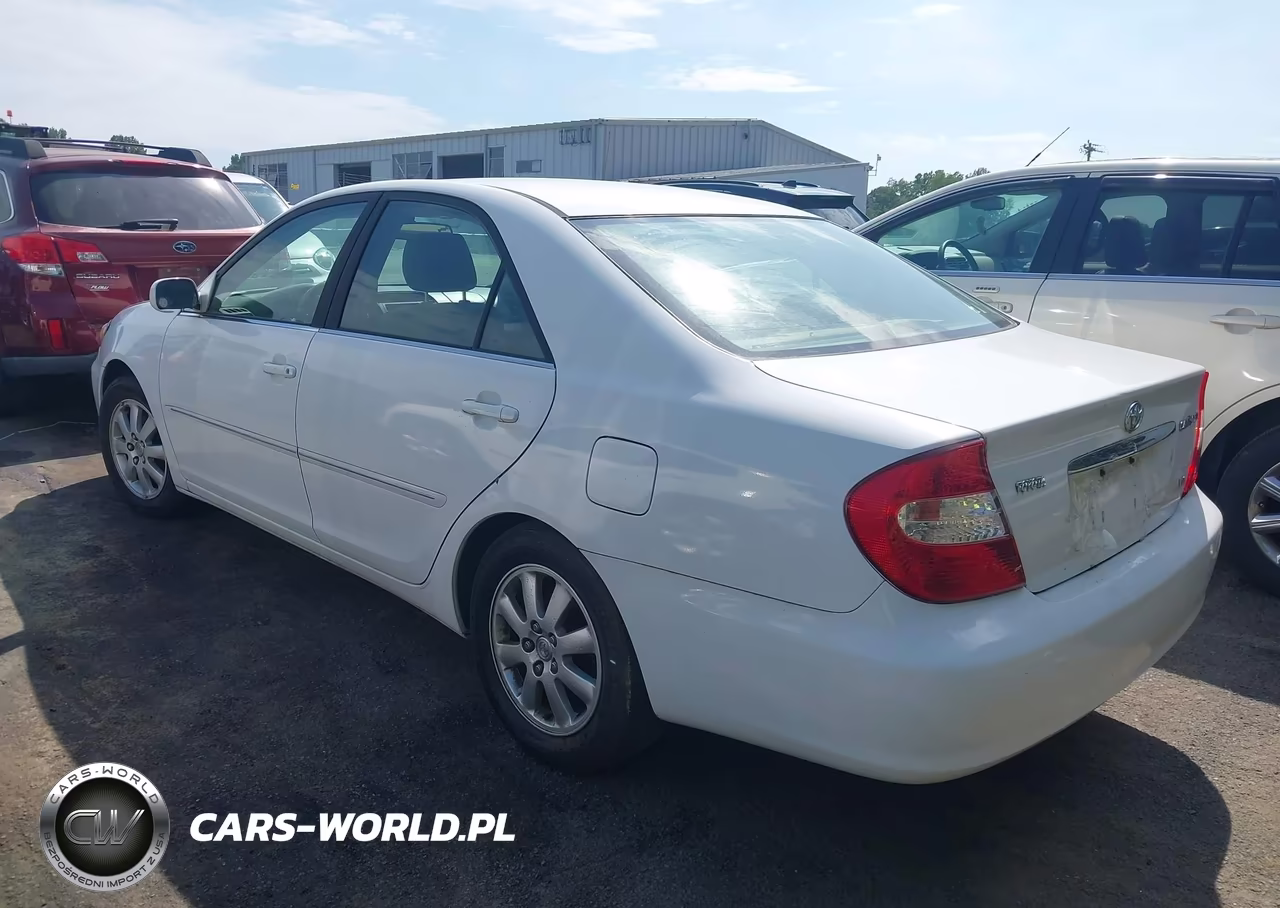 2003 Toyota Camry Xle V6 VIN:JTDBF30K930144211 - 3