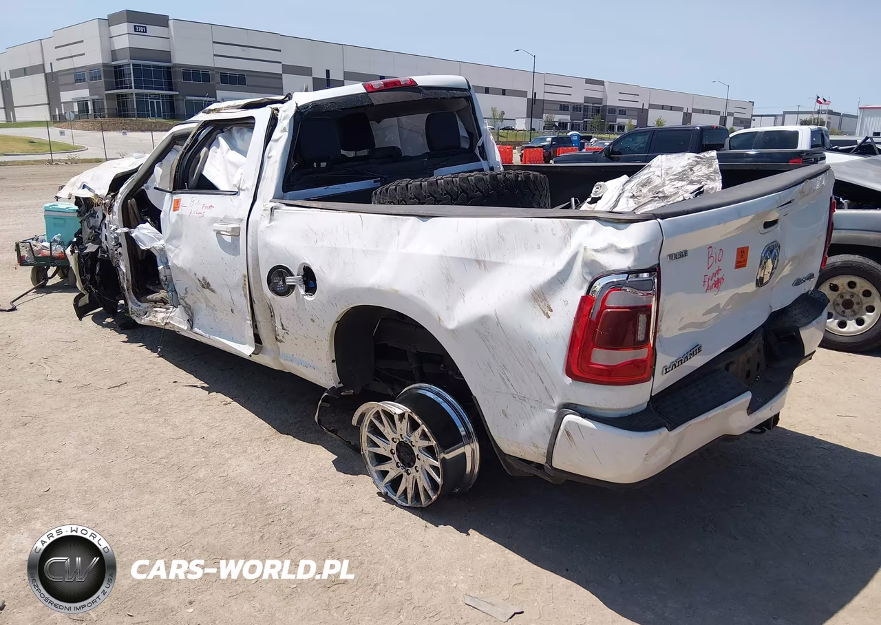 2023 Ram 2500 Laramie 4X4 6'4 Box VIN:3C6UR5FL7PG588532 - 3