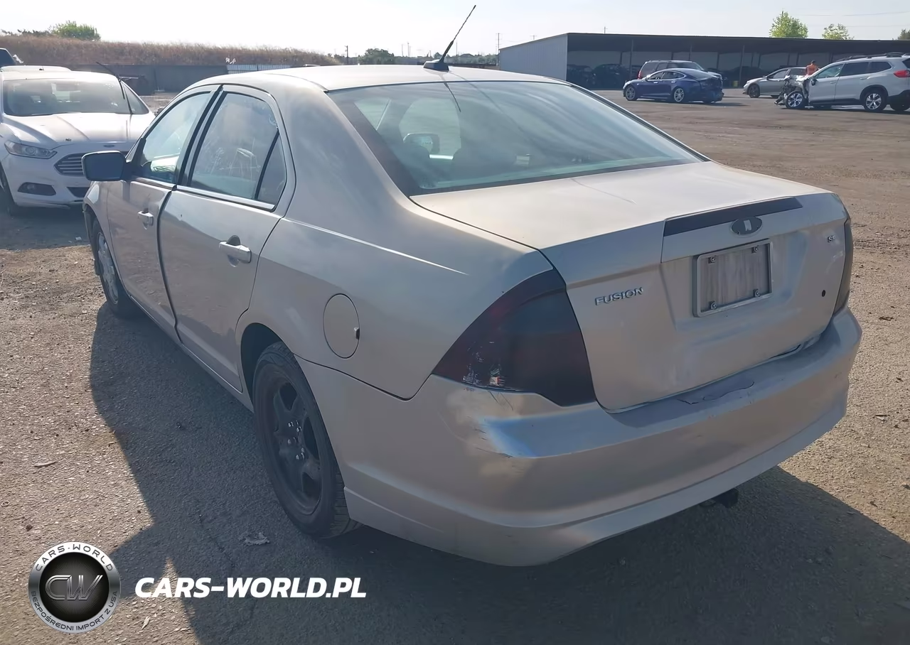 2010 Ford Fusion Se VIN:3FAHP0HA9AR141779 - 3
