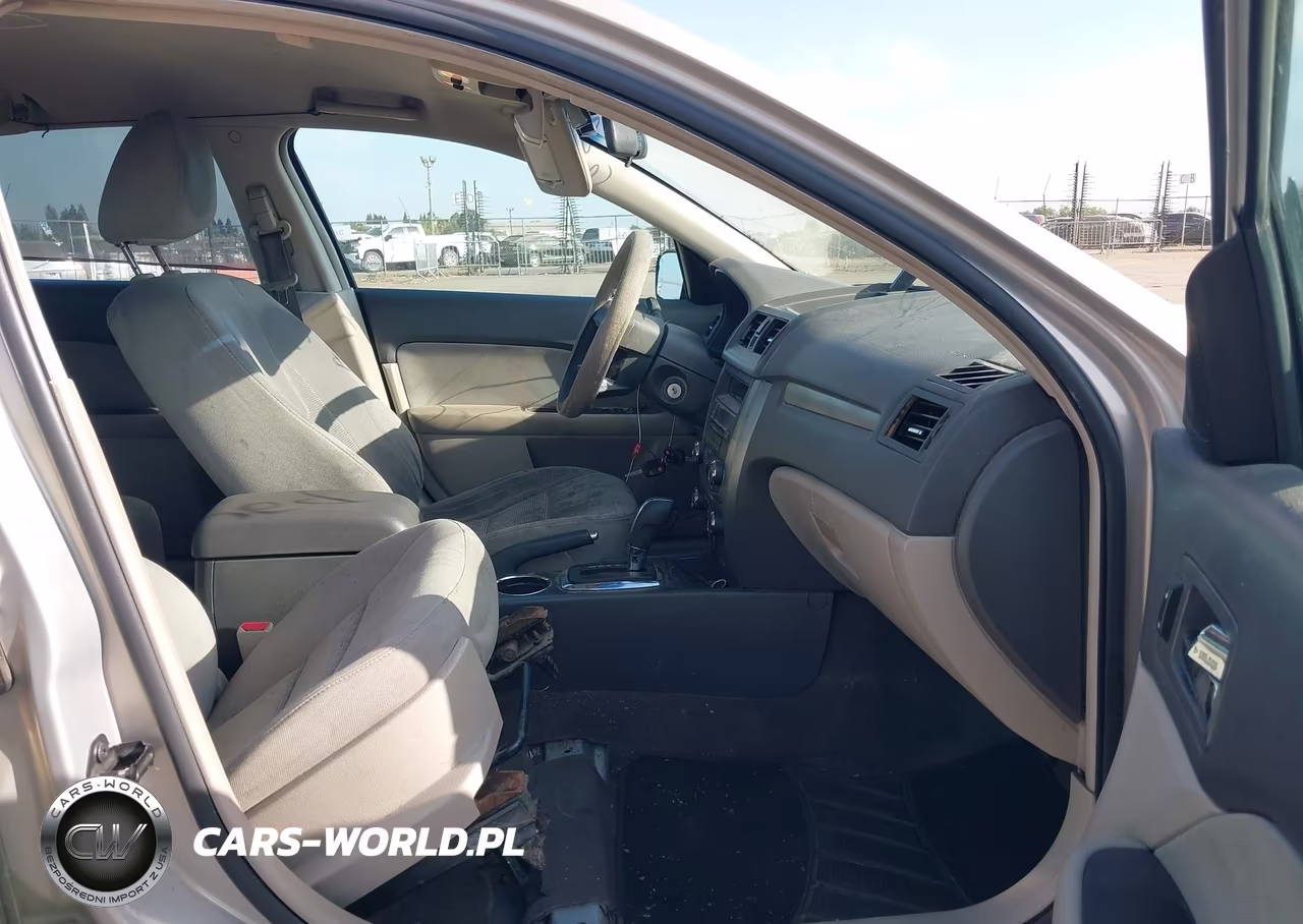 2010 Ford Fusion Se VIN:3FAHP0HA9AR141779 - 5