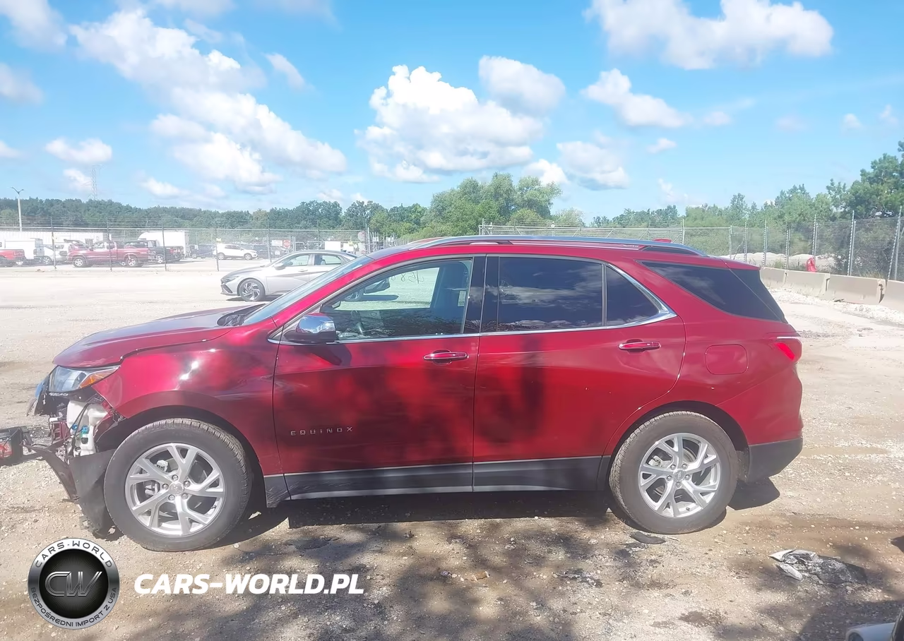 2018 Chevrolet Equinox Premier VIN:2GNAXVEV2J6315397 - 14