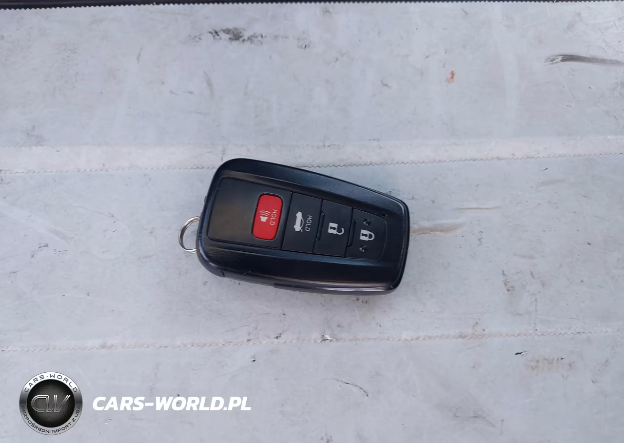 2024 Toyota Camry Hybrid Le VIN:4T1C31AK8RU626486 - 11