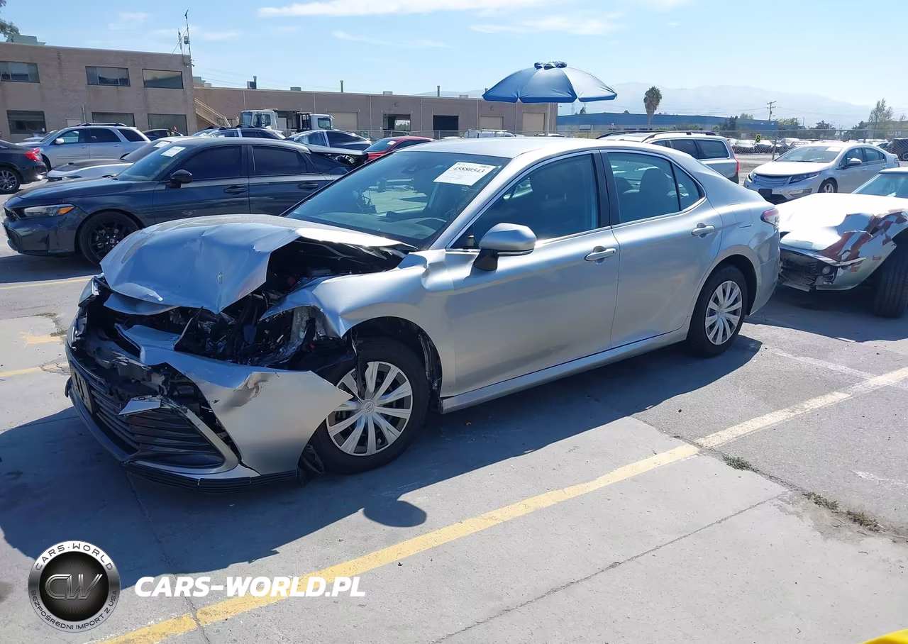 2024 Toyota Camry Hybrid Le VIN:4T1C31AK8RU626486 - 2