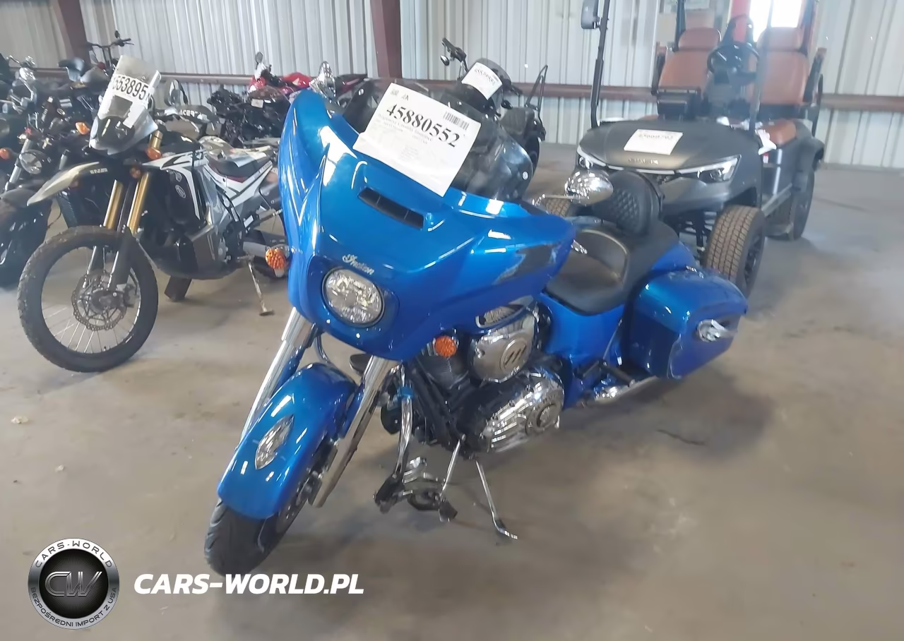 2020 Indian Motorcycle Co. Chieftain VIN:56KTCAAA3L3383642 - 2
