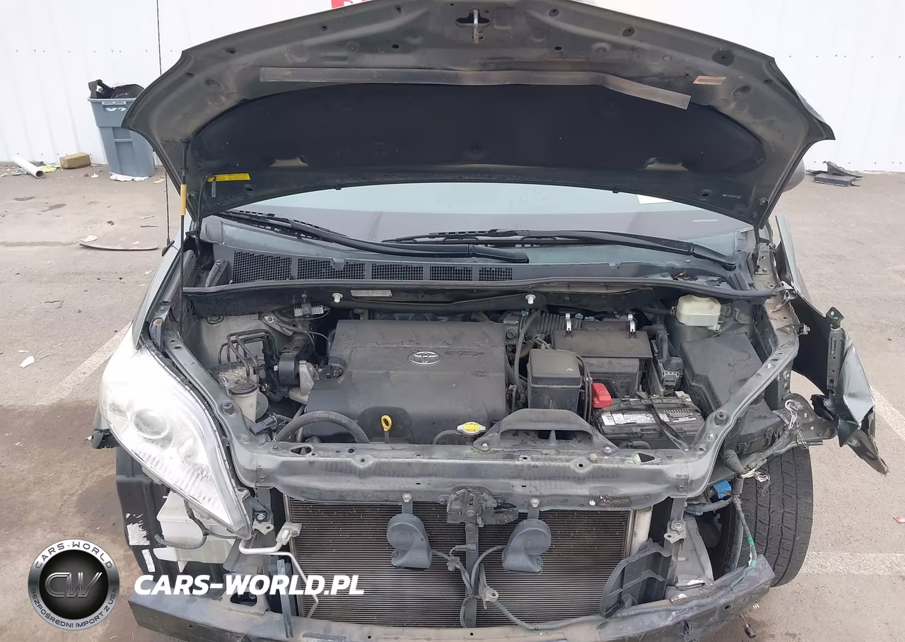 2013 Toyota Sienna Le V6 8 Passenger VIN:5TDKK3DC3DS379295 - 10