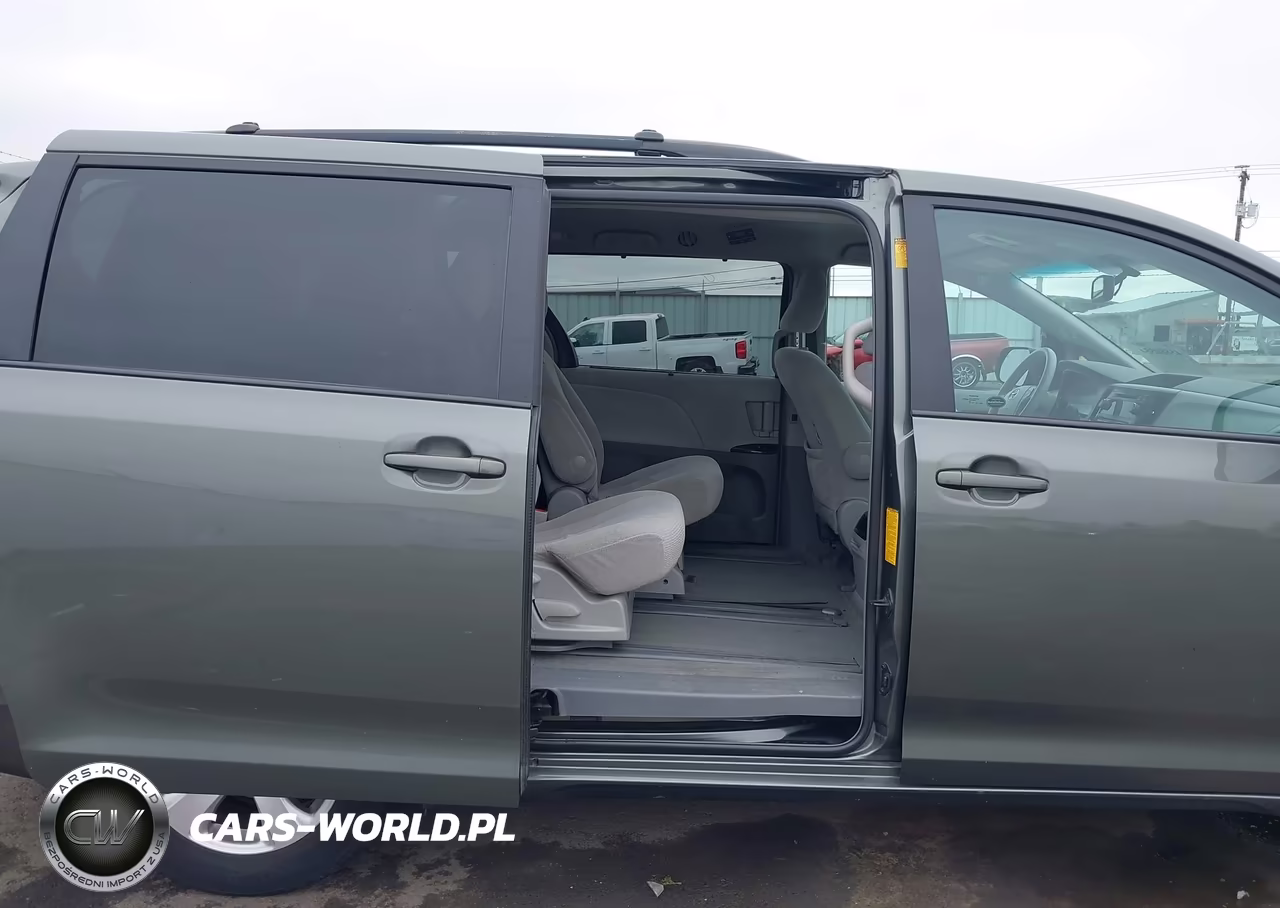 2013 Toyota Sienna Le V6 8 Passenger VIN:5TDKK3DC3DS379295 - 8
