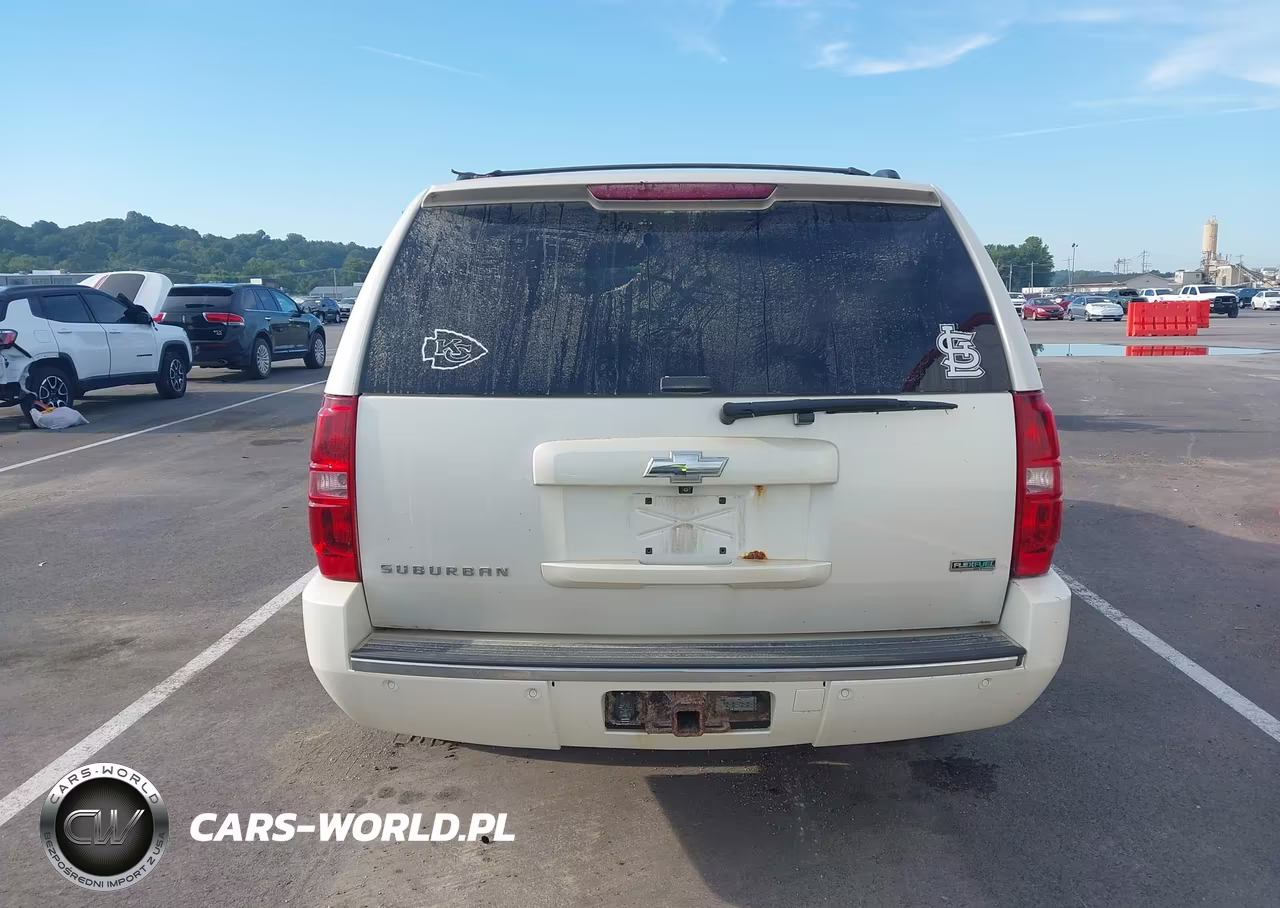 2010 Chevrolet Suburban 1500 Ltz VIN:1GNUKKE34AR185880 - 15