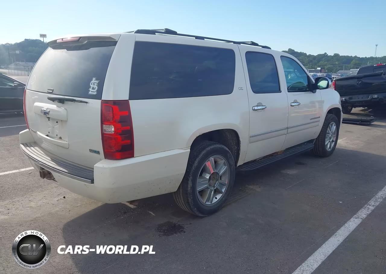 2010 Chevrolet Suburban 1500 Ltz VIN:1GNUKKE34AR185880 - 4
