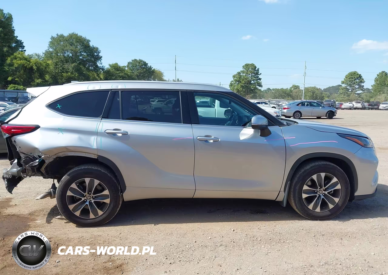 2022 Toyota Highlander Xle VIN:5TDGZRAH2NS121565 - 6