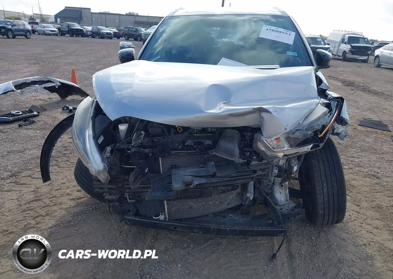 2019 Nissan Kicks Sr VIN:3N1CP5CU2KL542195 - 6