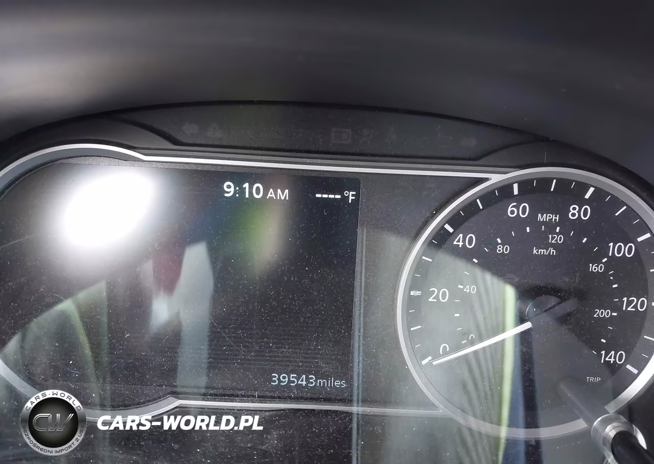 2019 Nissan Kicks Sr VIN:3N1CP5CU2KL542195 - 7