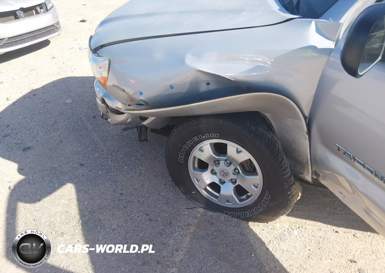 2011 Toyota Tacoma Base V6 VIN:3TMLU4EN0BM060261 - 6