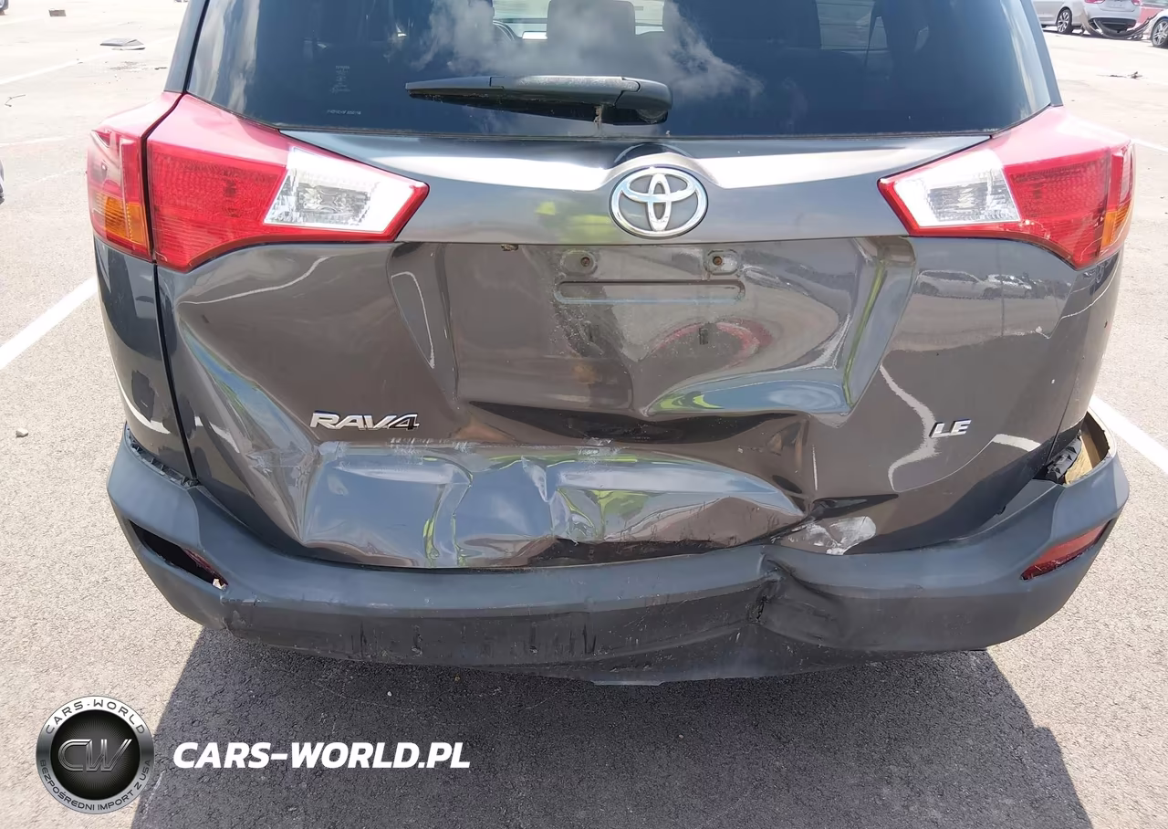 2015 Toyota Rav4 Le VIN:JTMZFREV8FJ050758 - 6