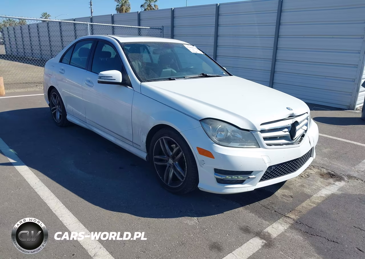 2013 Mercedes-Benz C 250 Sport