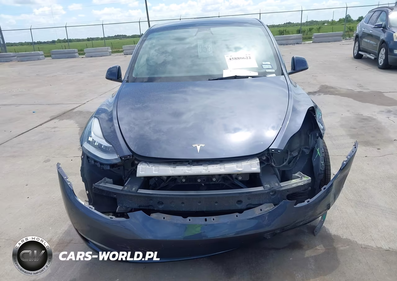2023 Tesla Model Y VIN:7SAYGDEE1PA090880 - 11