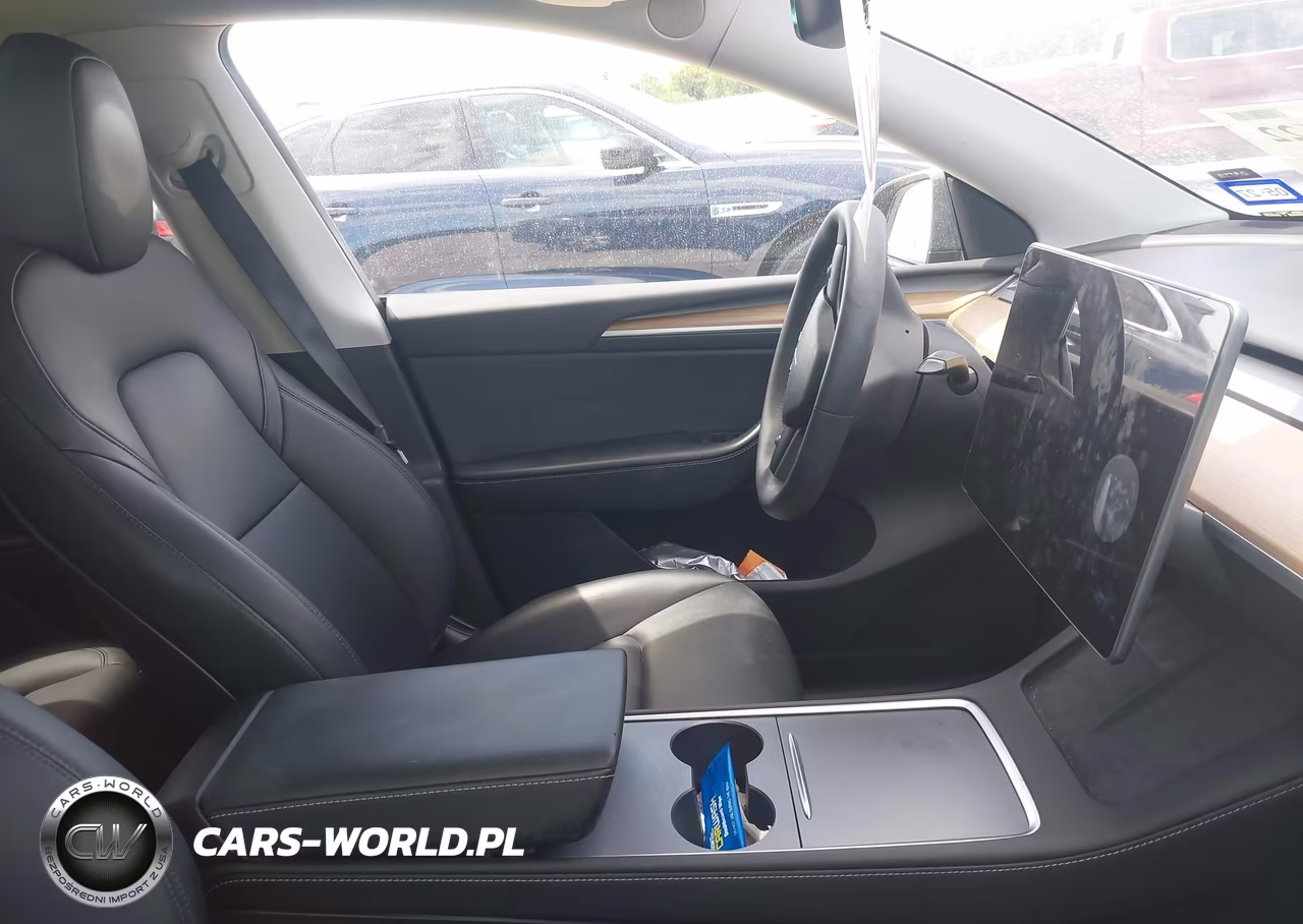 2023 Tesla Model Y VIN:7SAYGDEE1PA090880 - 5