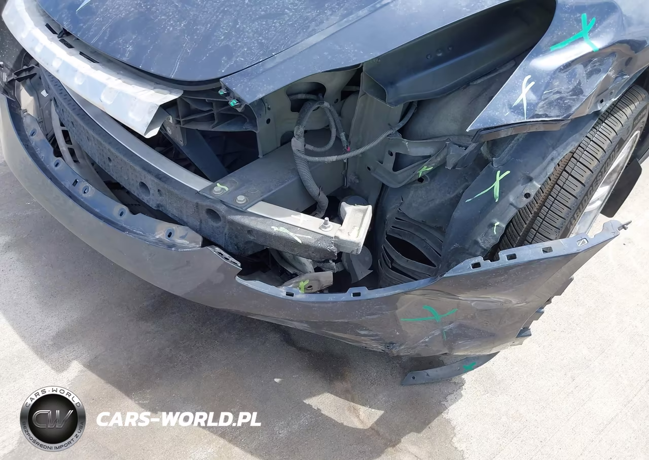 2023 Tesla Model Y VIN:7SAYGDEE1PA090880 - 6