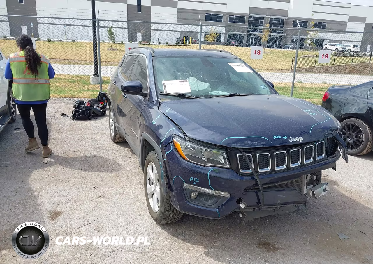 2021 Jeep Compass Latitude Fwd – zdjęcie 1 z 18