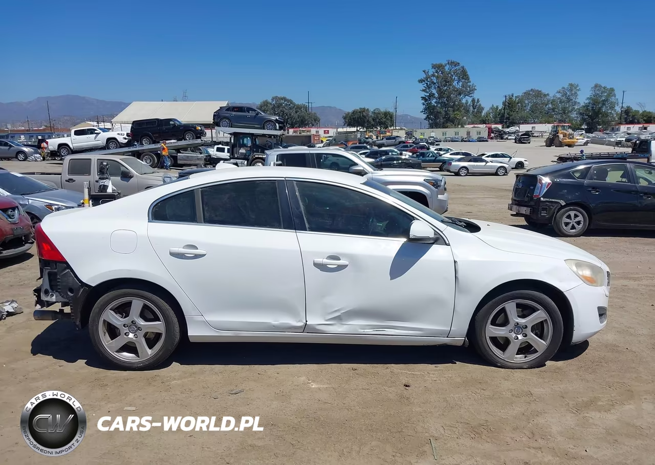 2013 Volvo S60 T5 VIN:YV1612FS1D2209764 - 13