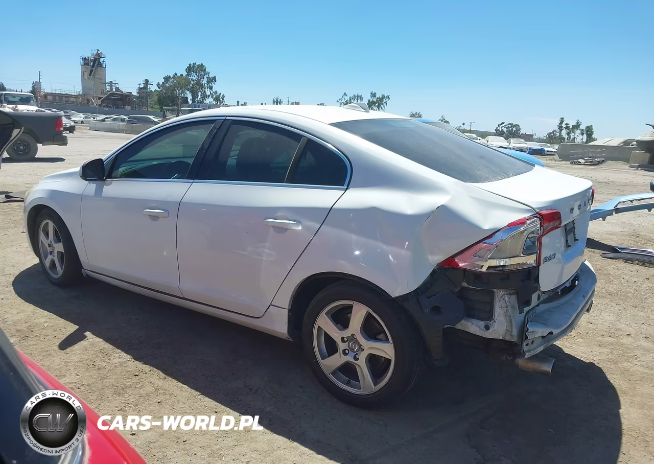 2013 Volvo S60 T5 VIN:YV1612FS1D2209764 - 3
