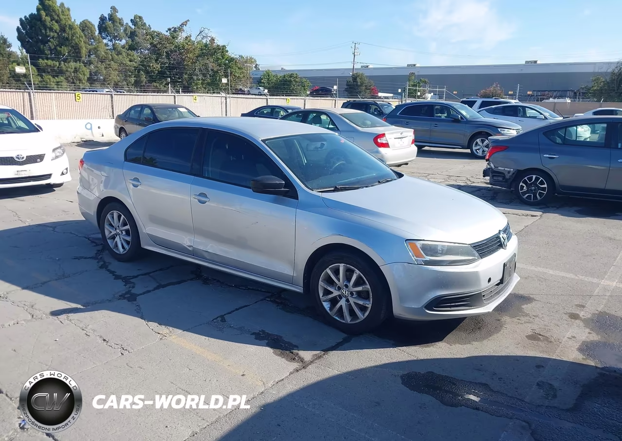 2014 Volkswagen Jetta 2.0L S – zdjęcie 1 z 11