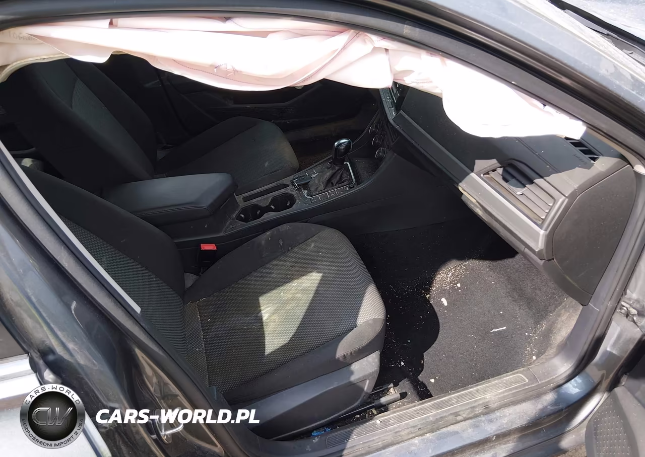 2019 Volkswagen Jetta 1.4T R-Line-1.4T S-1.4T Se VIN:3VWCB7BU3KM212677 - 5