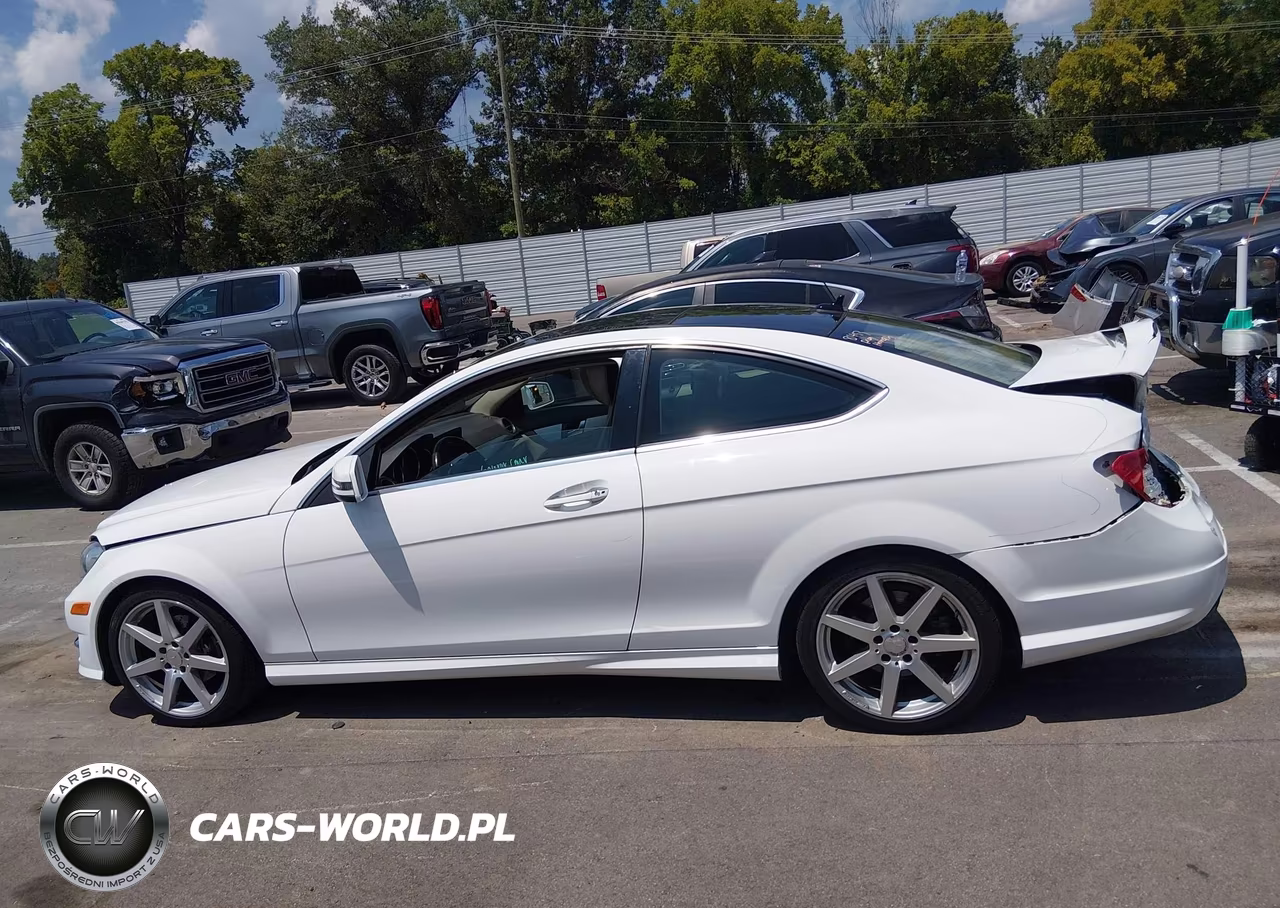 2015 Mercedes-Benz C 250 VIN:WDDGJ4HB3FG369739 - 14