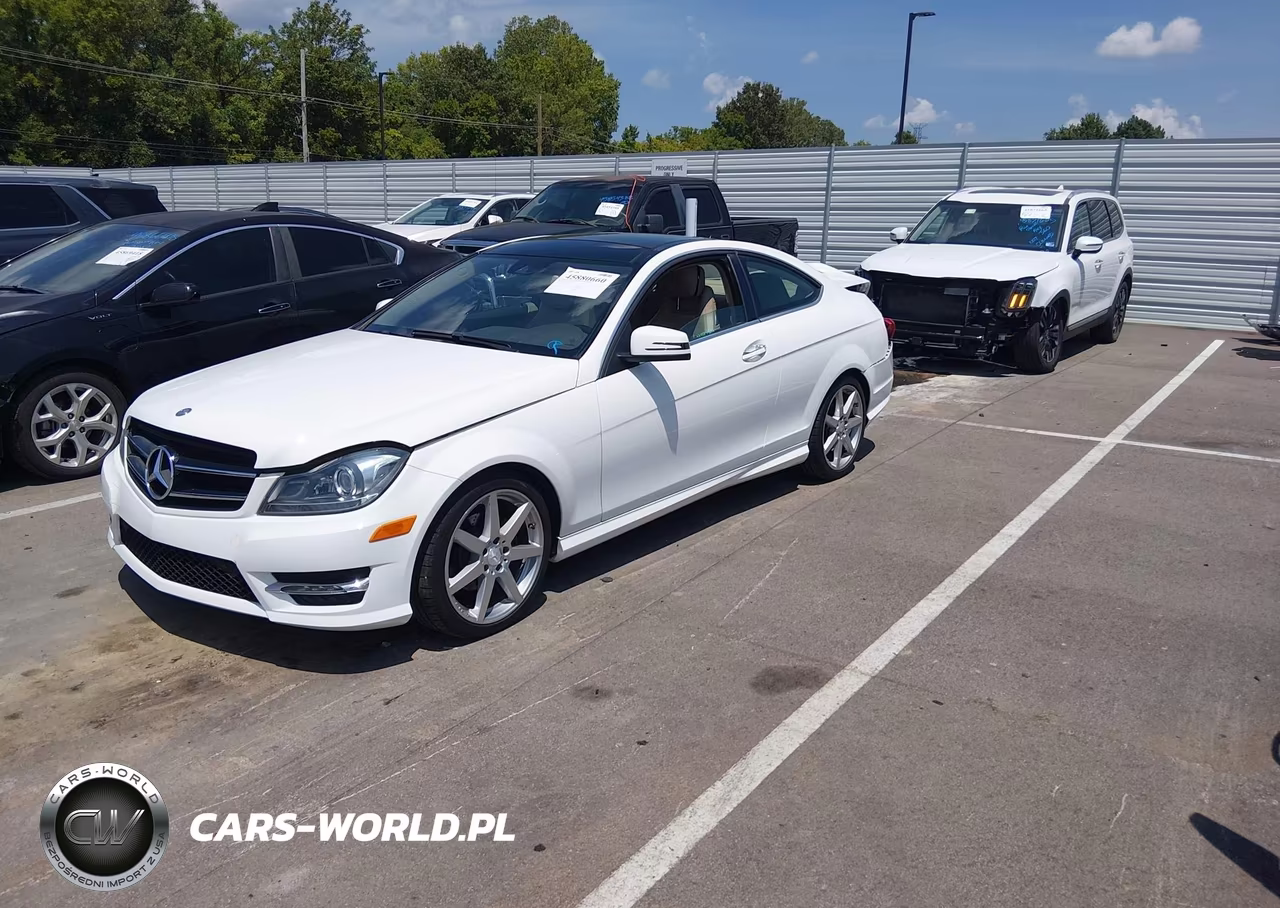 2015 Mercedes-Benz C 250 VIN:WDDGJ4HB3FG369739 - 2