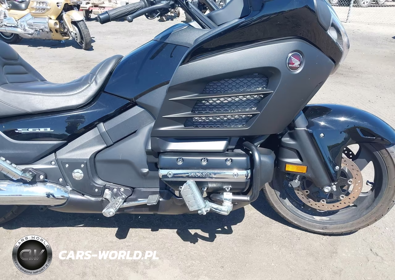 2013 Honda Gl1800 B VIN:JH2SC6840DK001127 - 8
