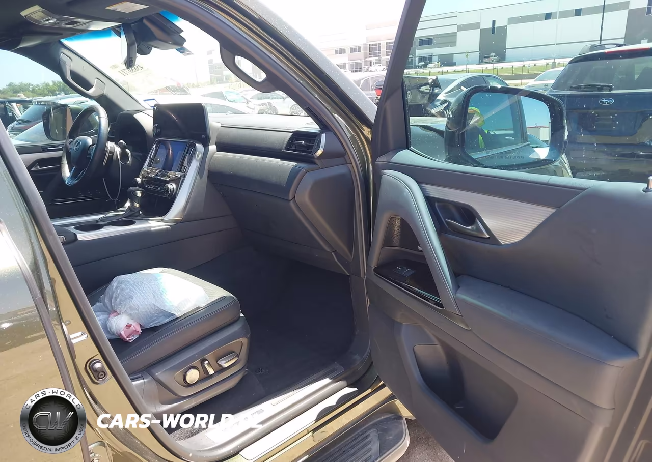 2023 Lexus Lx 600 F Sport VIN:JTJMB7CX4P4031099 - 5
