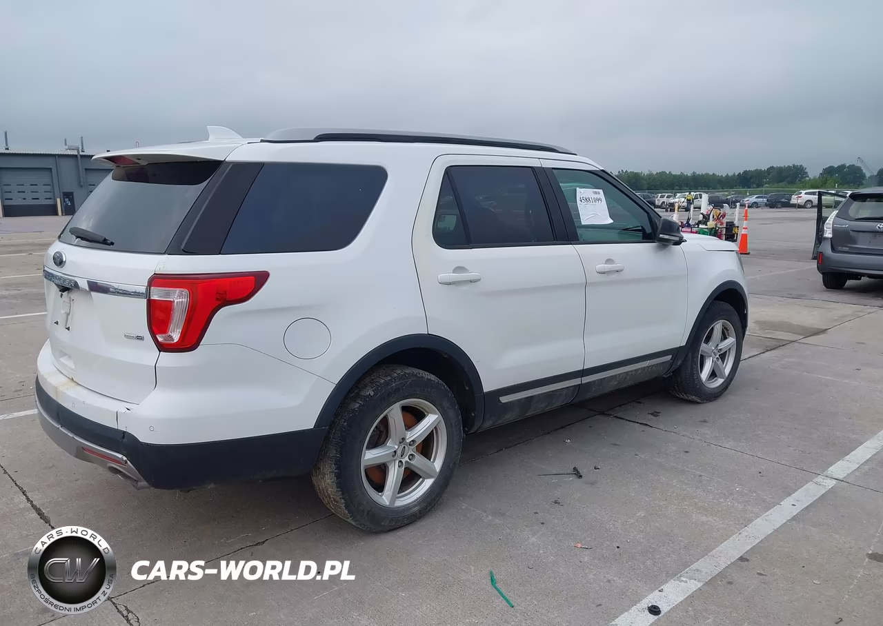 2016 Ford Explorer Xlt VIN:1FM5K8D80GGA29221 - 4