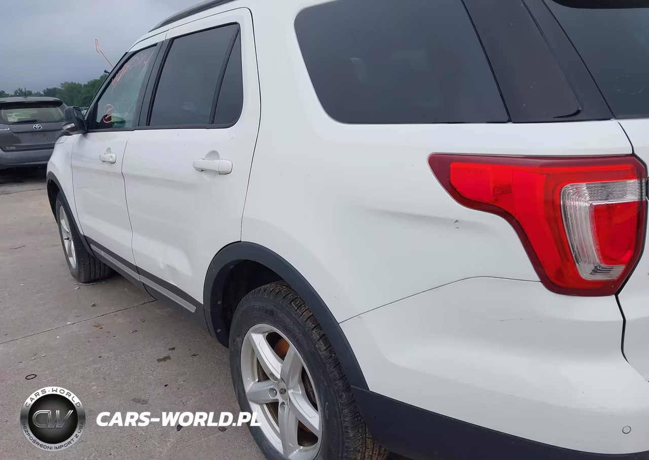 2016 Ford Explorer Xlt VIN:1FM5K8D80GGA29221 - 6
