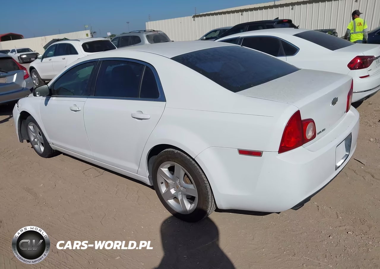 2009 Chevrolet Malibu Ls VIN:1G1ZG57B994101804 - 3