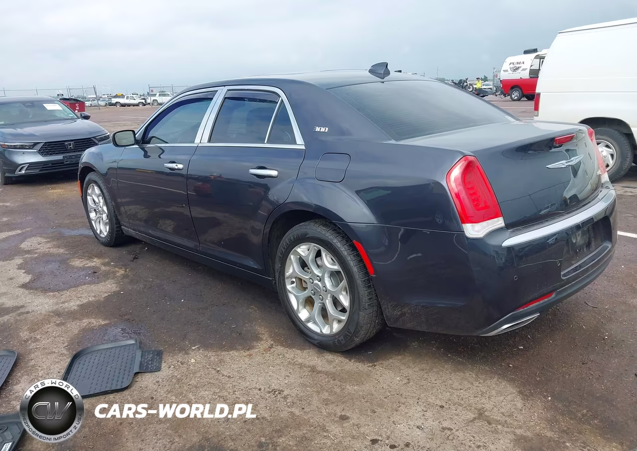 2017 Chrysler 300C Platinum Awd VIN:2C3CCASG4HH513123 - 3