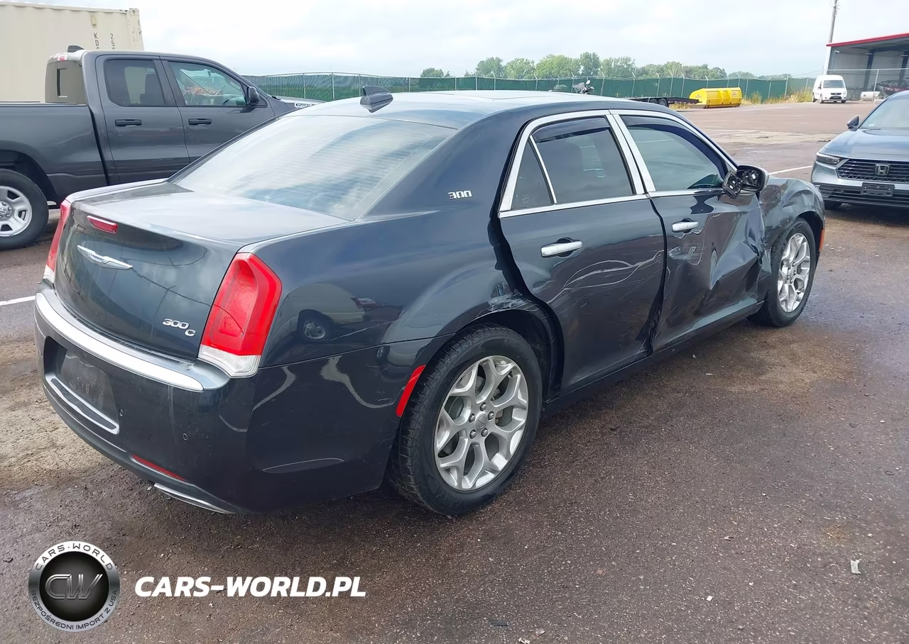 2017 Chrysler 300C Platinum Awd VIN:2C3CCASG4HH513123 - 4