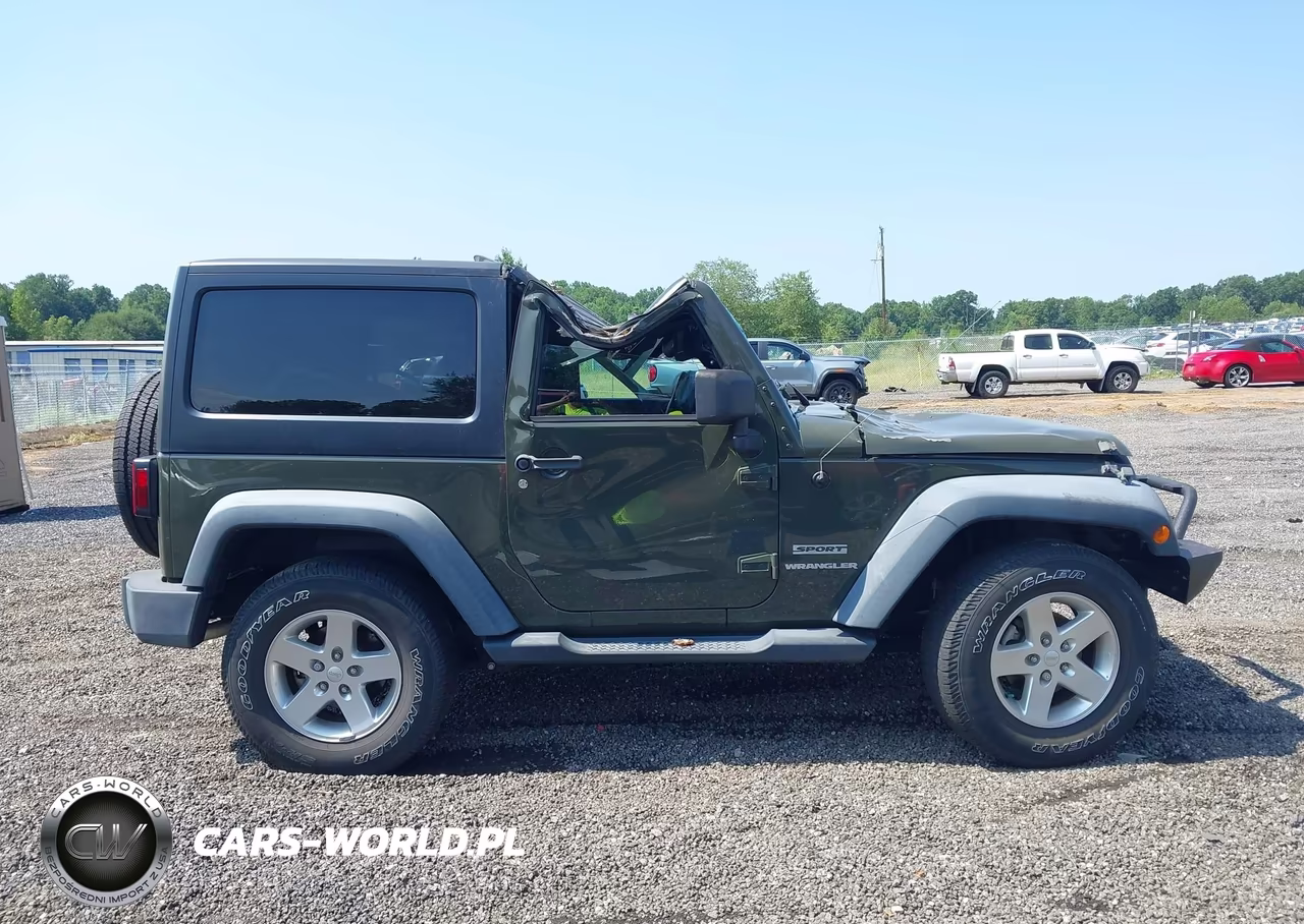 2015 Jeep Wrangler Sport VIN:1C4AJWAGXFL588819 - 13