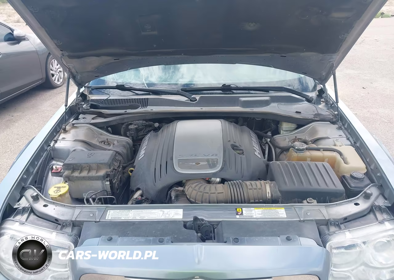 2007 Chrysler 300C VIN:2C3KA63HX7H724363 - 10