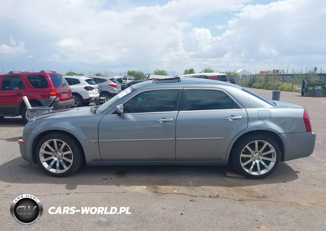 2007 Chrysler 300C VIN:2C3KA63HX7H724363 - 14
