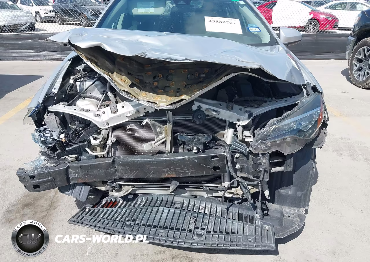 2018 Toyota Corolla Le VIN:5YFBURHE4JP833471 - 6