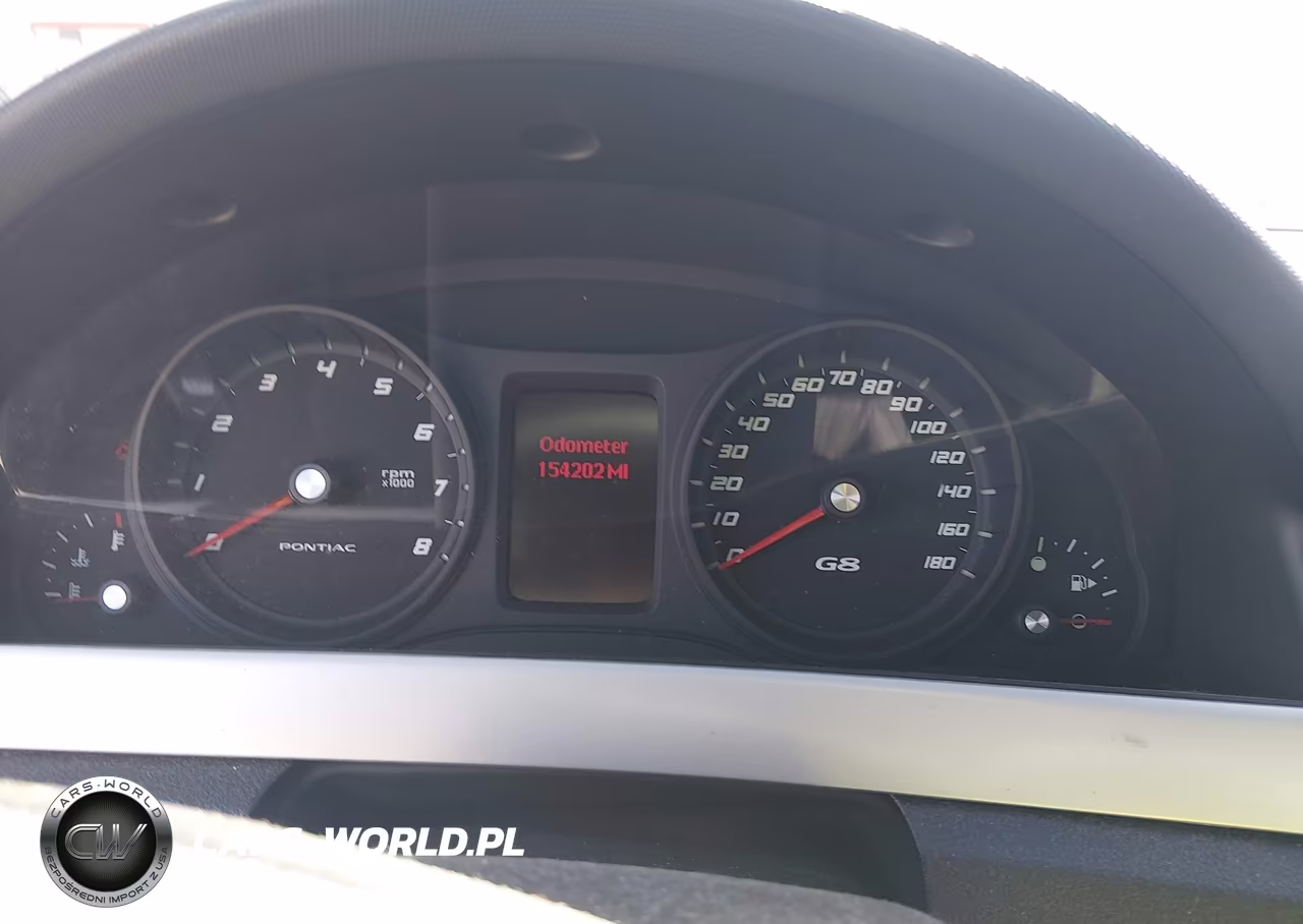 2009 Pontiac G8 VIN:6G2ER57719L217197 - 7