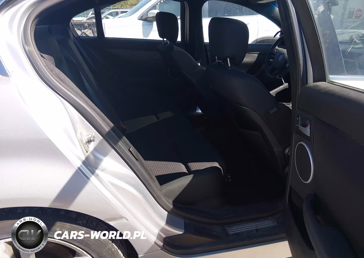 2009 Pontiac G8 VIN:6G2ER57719L217197 - 8