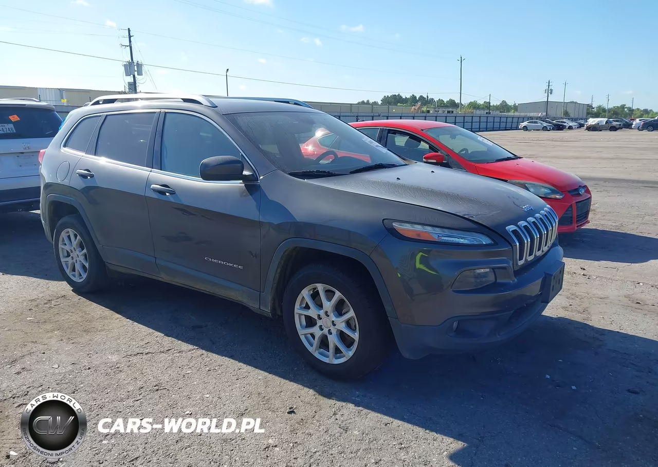 2015 Jeep Cherokee Latitude – zdjęcie 1 z 17